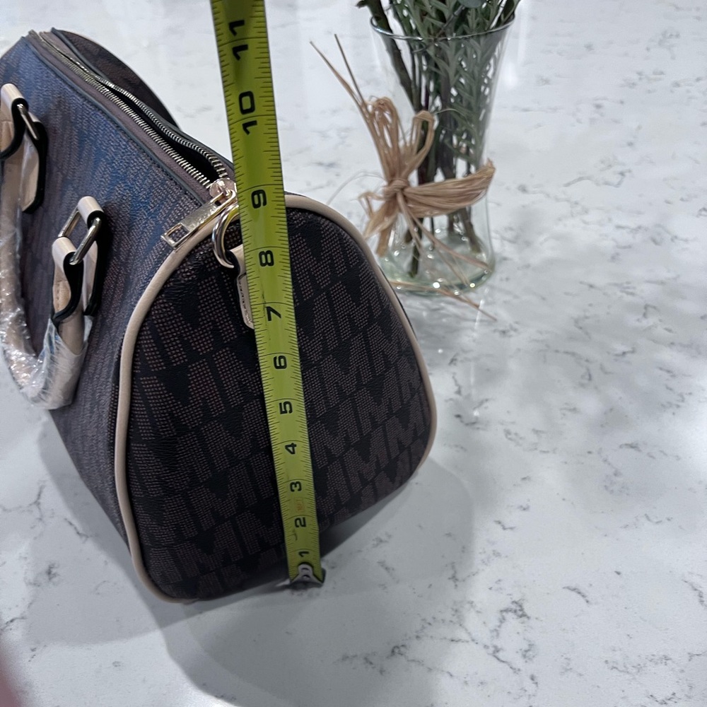 Nwt - Satchel Handbag With Matching Wallet Wristl… - image 7